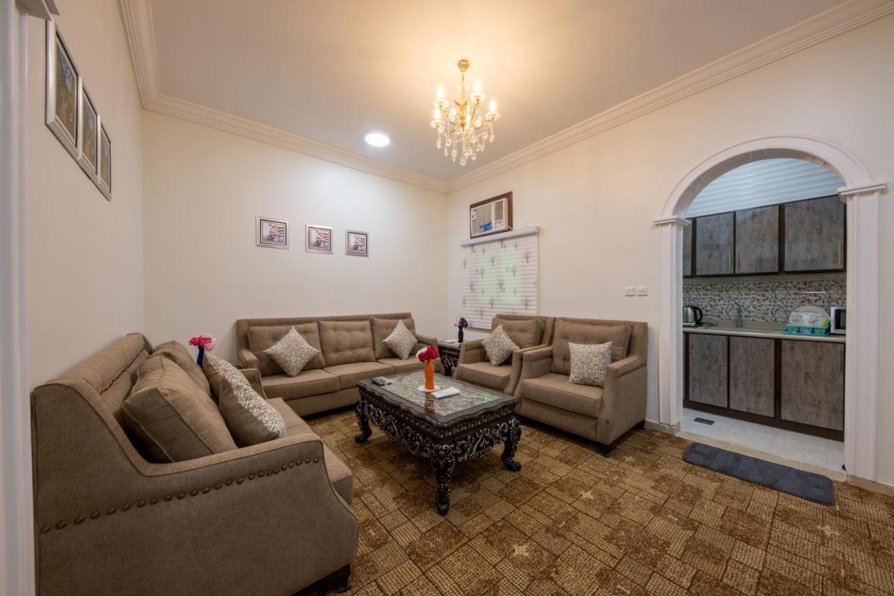 Jasmine Beach Hotel Suites Yanbu Exteriör bild